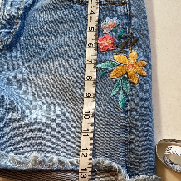 DRIFTWOOD Light Blue Embroidered Floral Jean Shorts - Picture 8 of 8
